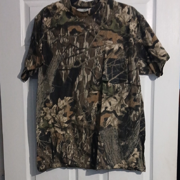 Mossy Oak Other - Mossy Oak Men's Short-Sleeve Camouflage Pocket Tee - Brown & Green Camo